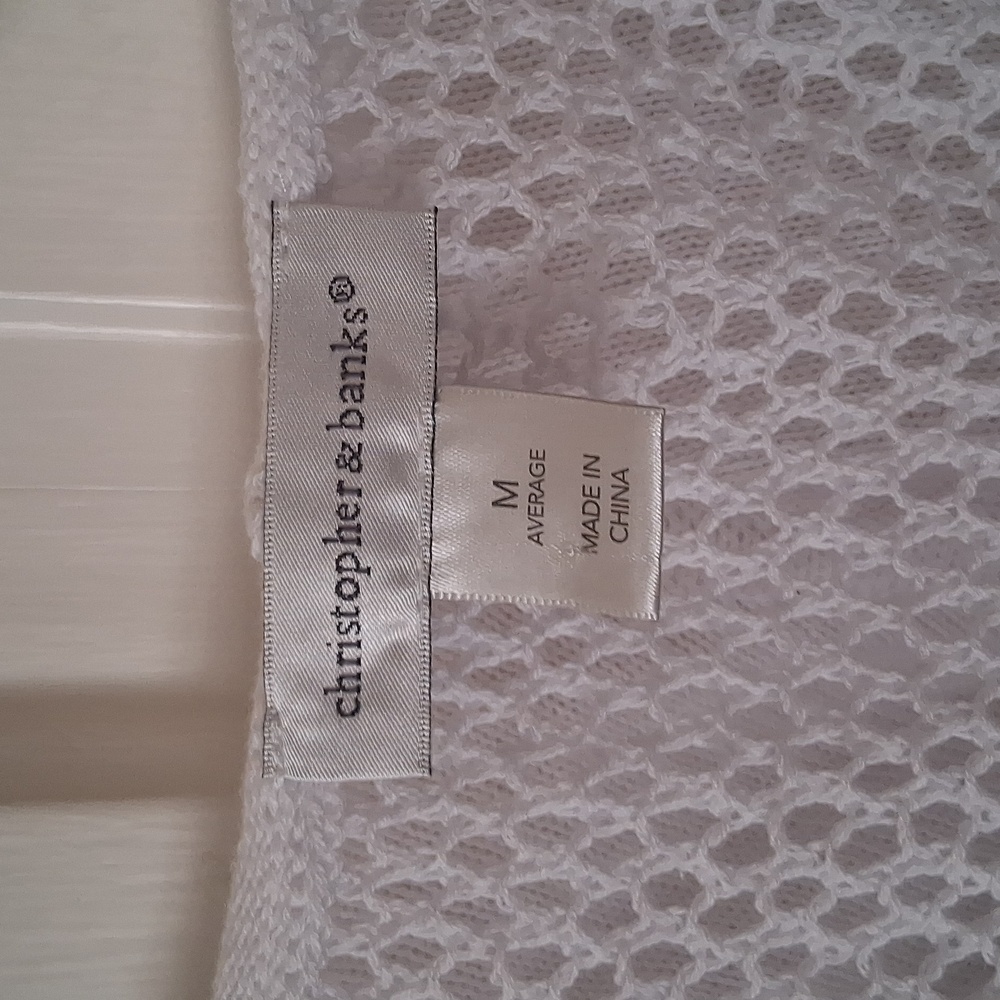 White Cover Up - Picture 2 of 4